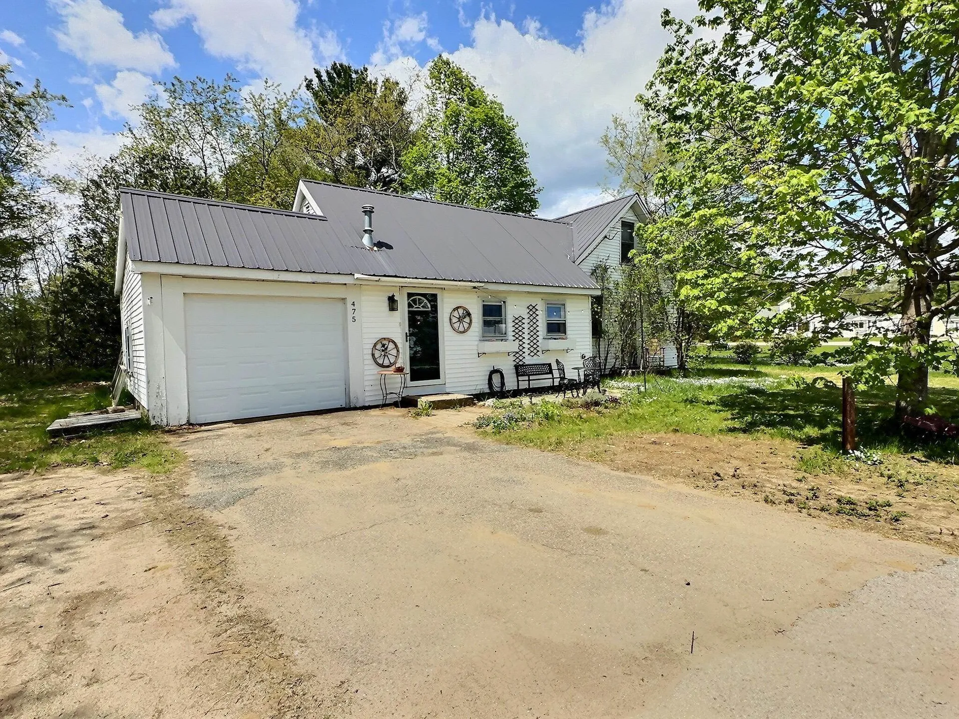 475 North Road Alexandria NH 03222