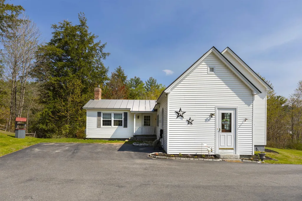 41 Stone Road Ryegate VT 05069