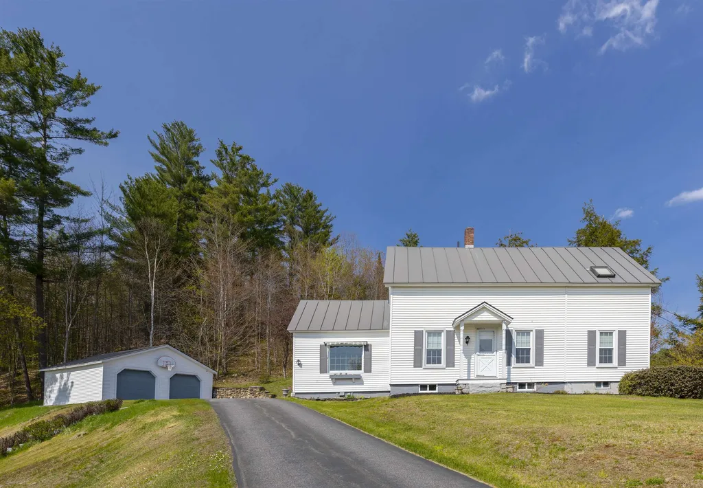 41 Stone Road Ryegate VT 05069