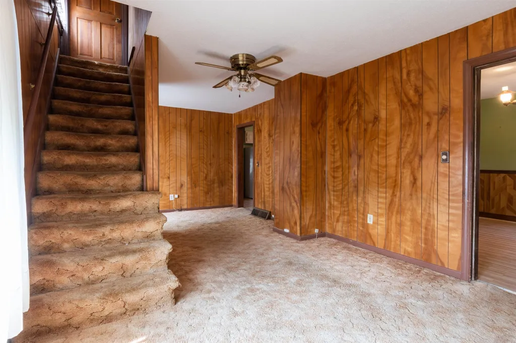 3 Edwards Street Nashua NH 03060