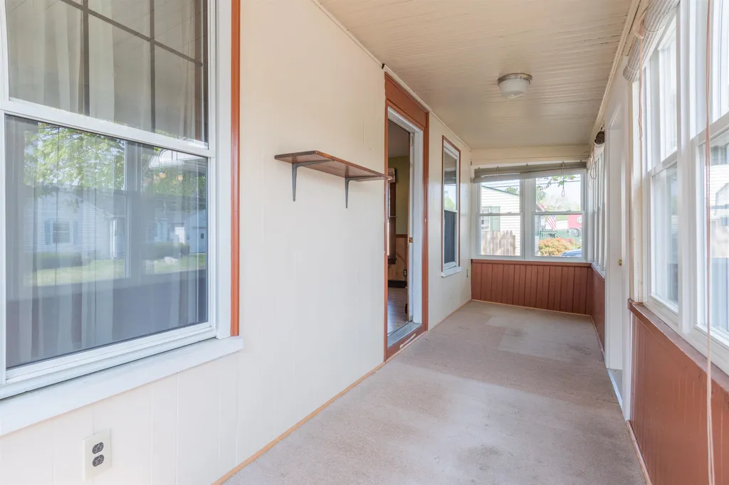 3 Edwards Street Nashua NH 03060