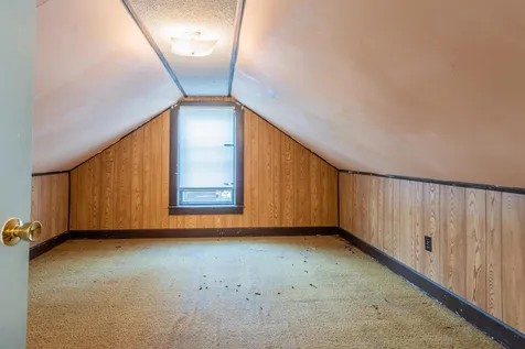 3 Edwards Street Nashua NH 03060