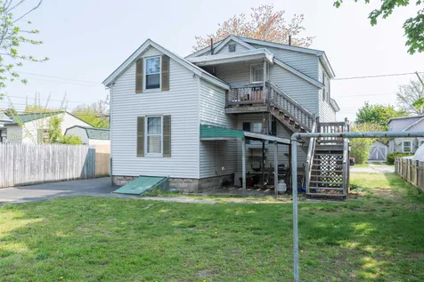 3 Edwards Street Nashua NH 03060