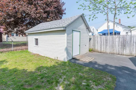3 Edwards Street Nashua NH 03060