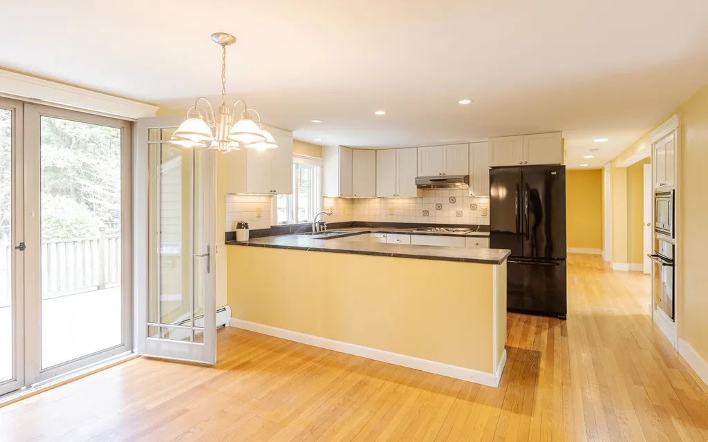 11 Riverview Street Keene NH 03431