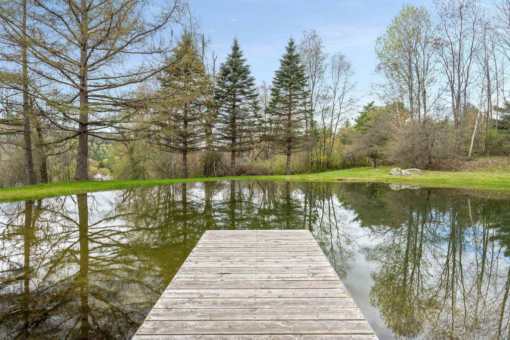 33 Blue Heron Lane Hanover NH 03750