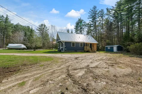 43 Sioux Path Sunapee NH 03782