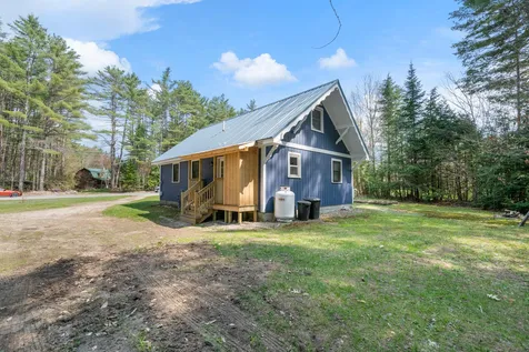43 Sioux Path Sunapee NH 03782