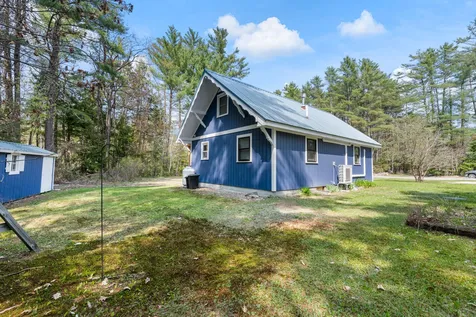 43 Sioux Path Sunapee NH 03782