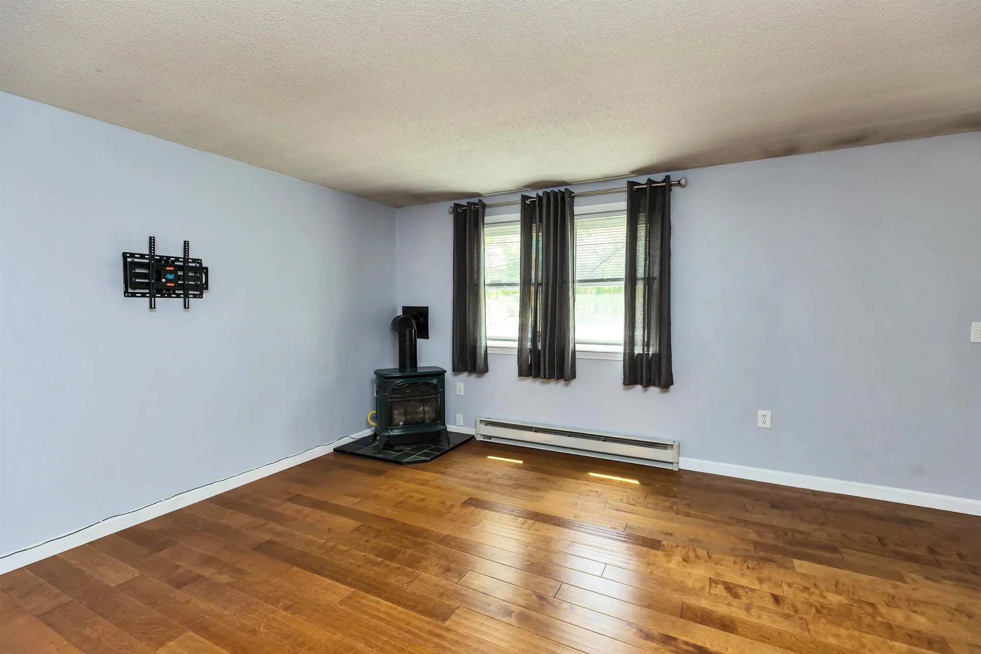 30 Merrimack Street Milford NH 03055