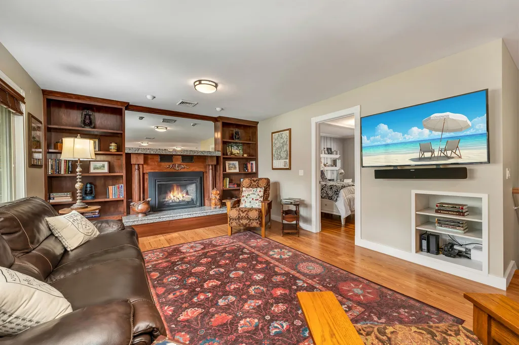 179 Grove Street Conway NH 03860