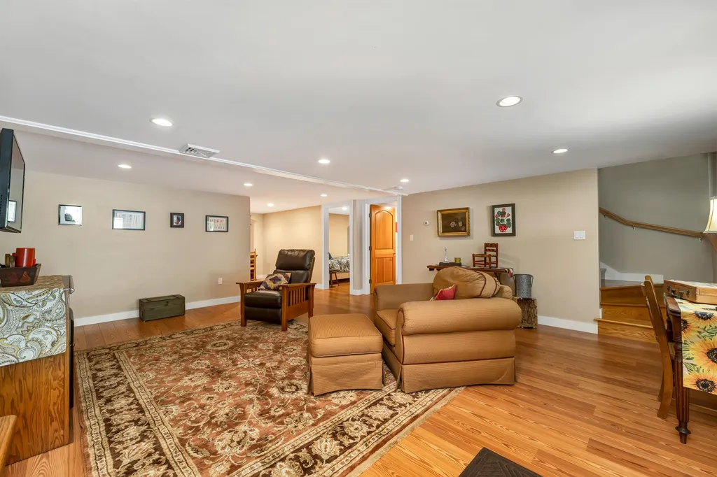 179 Grove Street Conway NH 03860