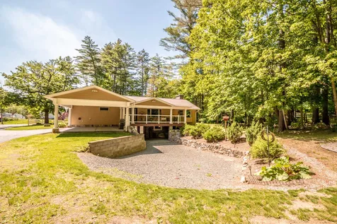 179 Grove Street Conway NH 03860