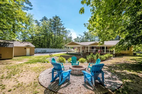 179 Grove Street Conway NH 03860