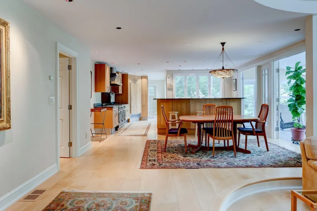3r Birnum Woods Road Stratham NH 03885