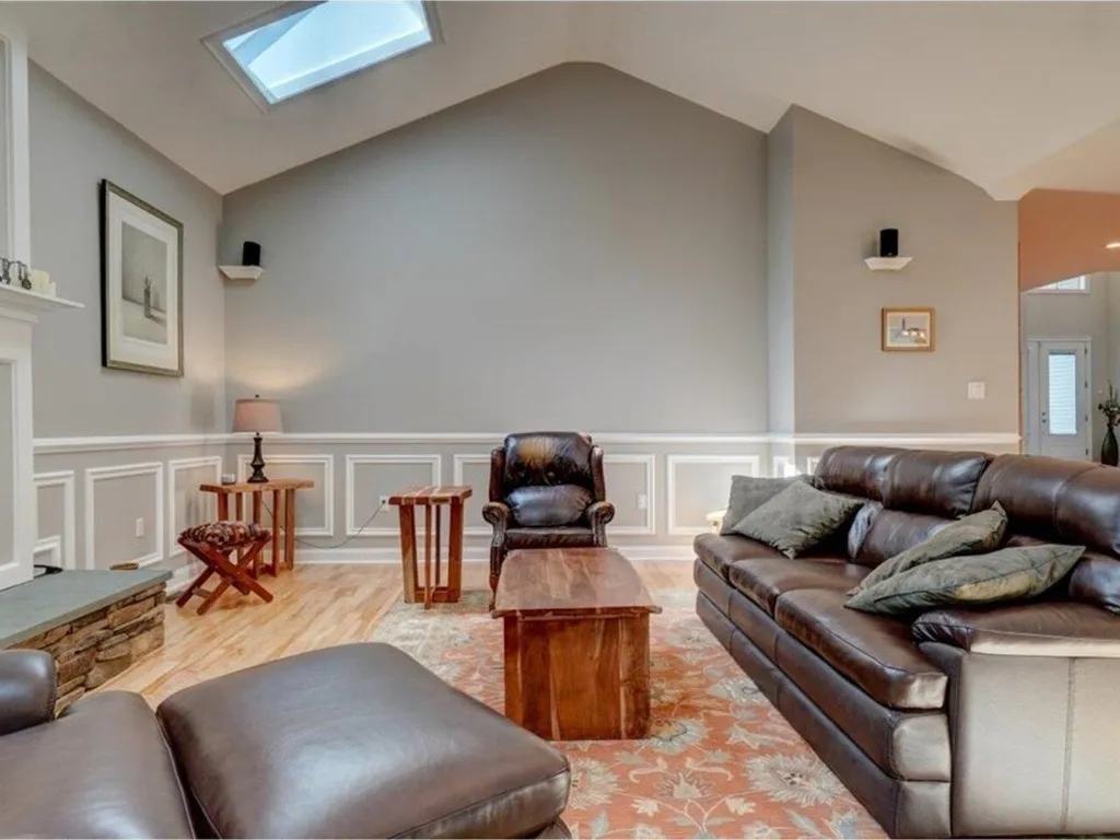 185 West Pinnacle Ridge Road Waterbury VT 05676