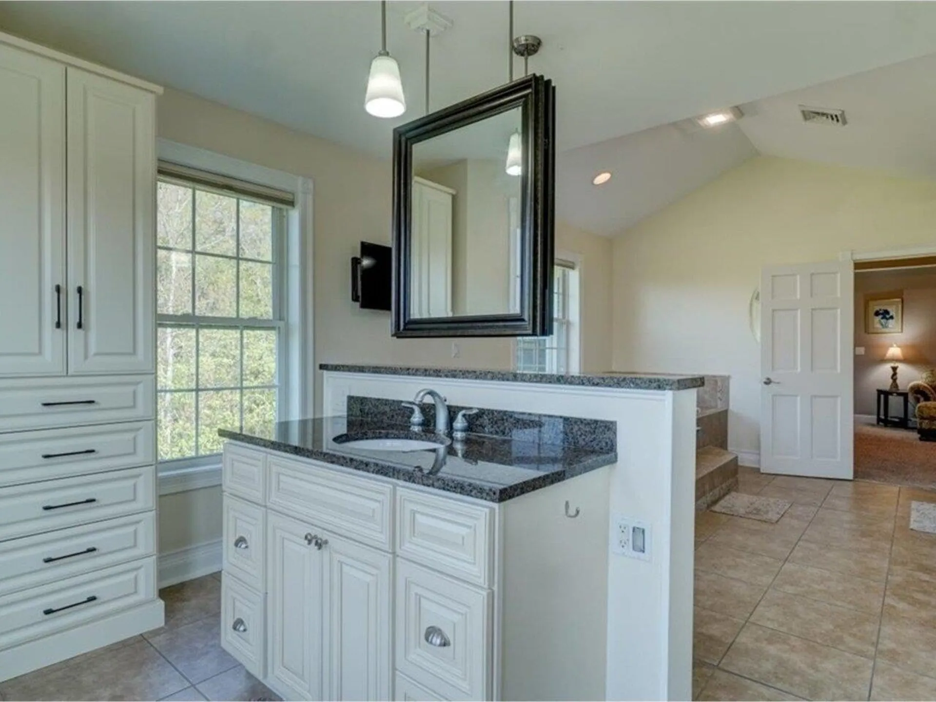 185 West Pinnacle Ridge Road Waterbury VT 05676