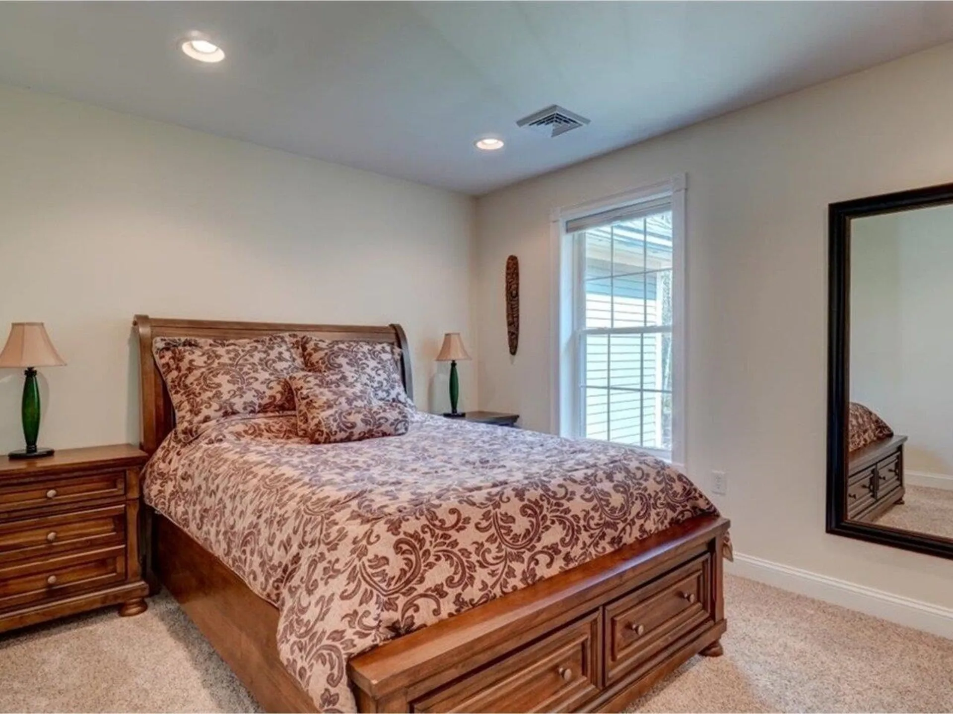 185 West Pinnacle Ridge Road Waterbury VT 05676