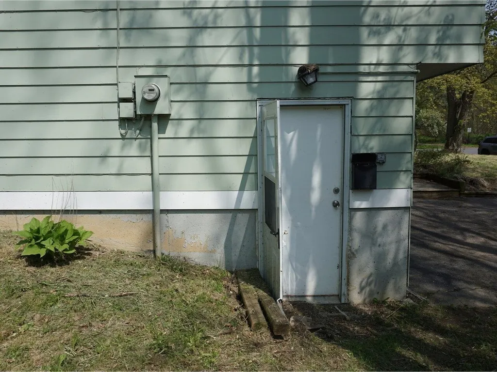 281 Hedgerow Drive Shelburne VT 05482