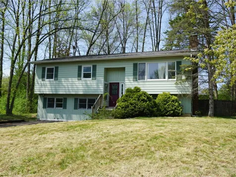 281 Hedgerow Drive Shelburne VT 05482