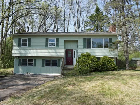 281 Hedgerow Drive Shelburne VT 05482
