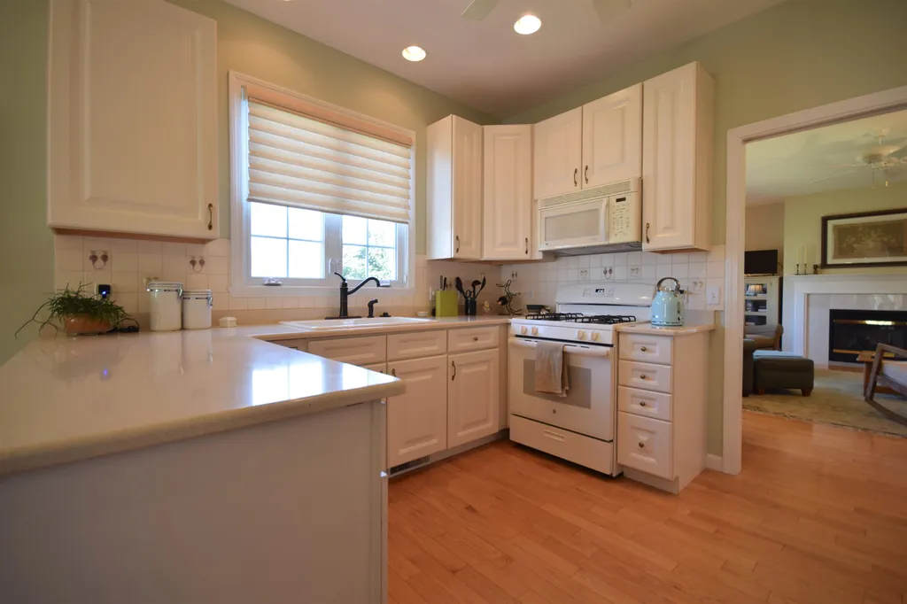 25 Fieldstone Drive South Burlington VT 05403