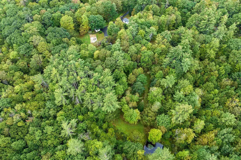 30 Hermit Woods Road Meredith NH 03253