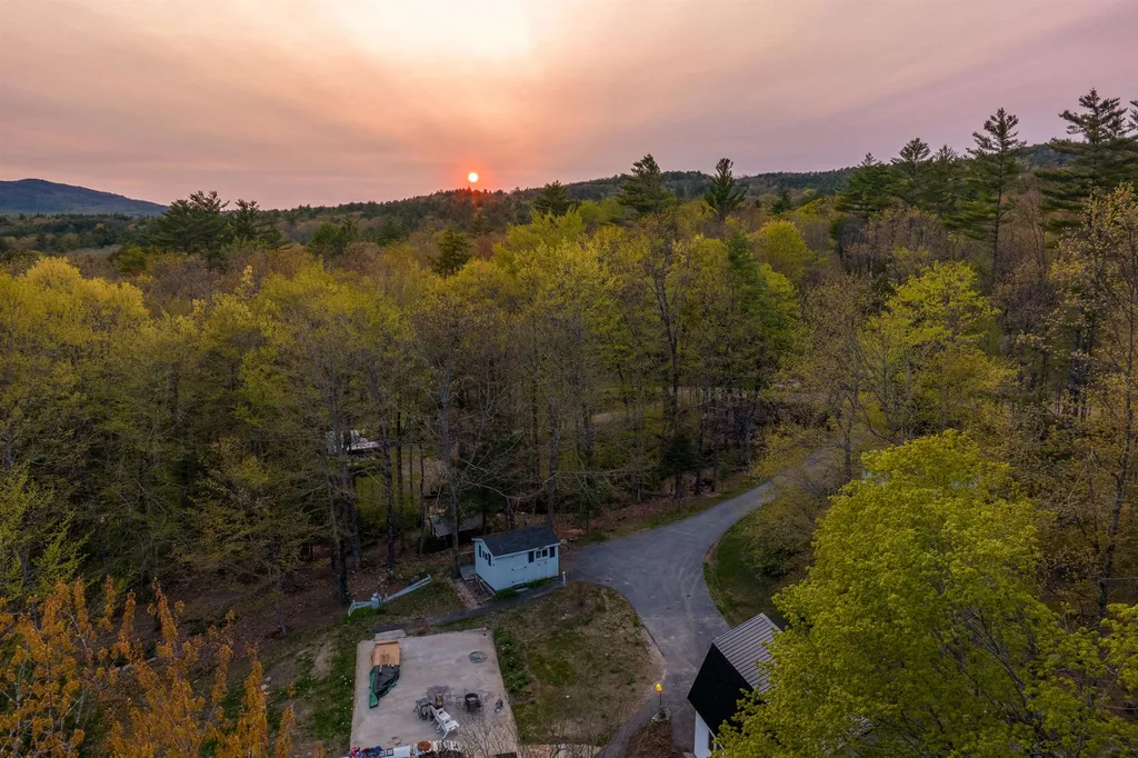 30 Hermit Woods Road Meredith NH 03253