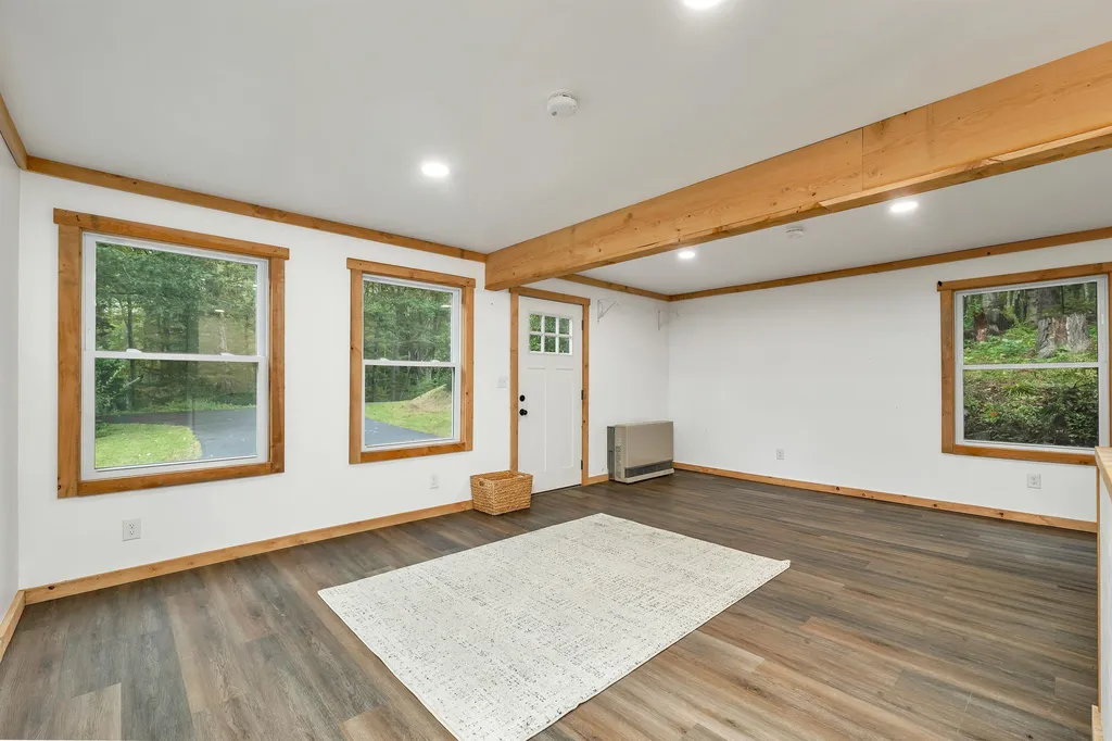 30 Hermit Woods Road Meredith NH 03253