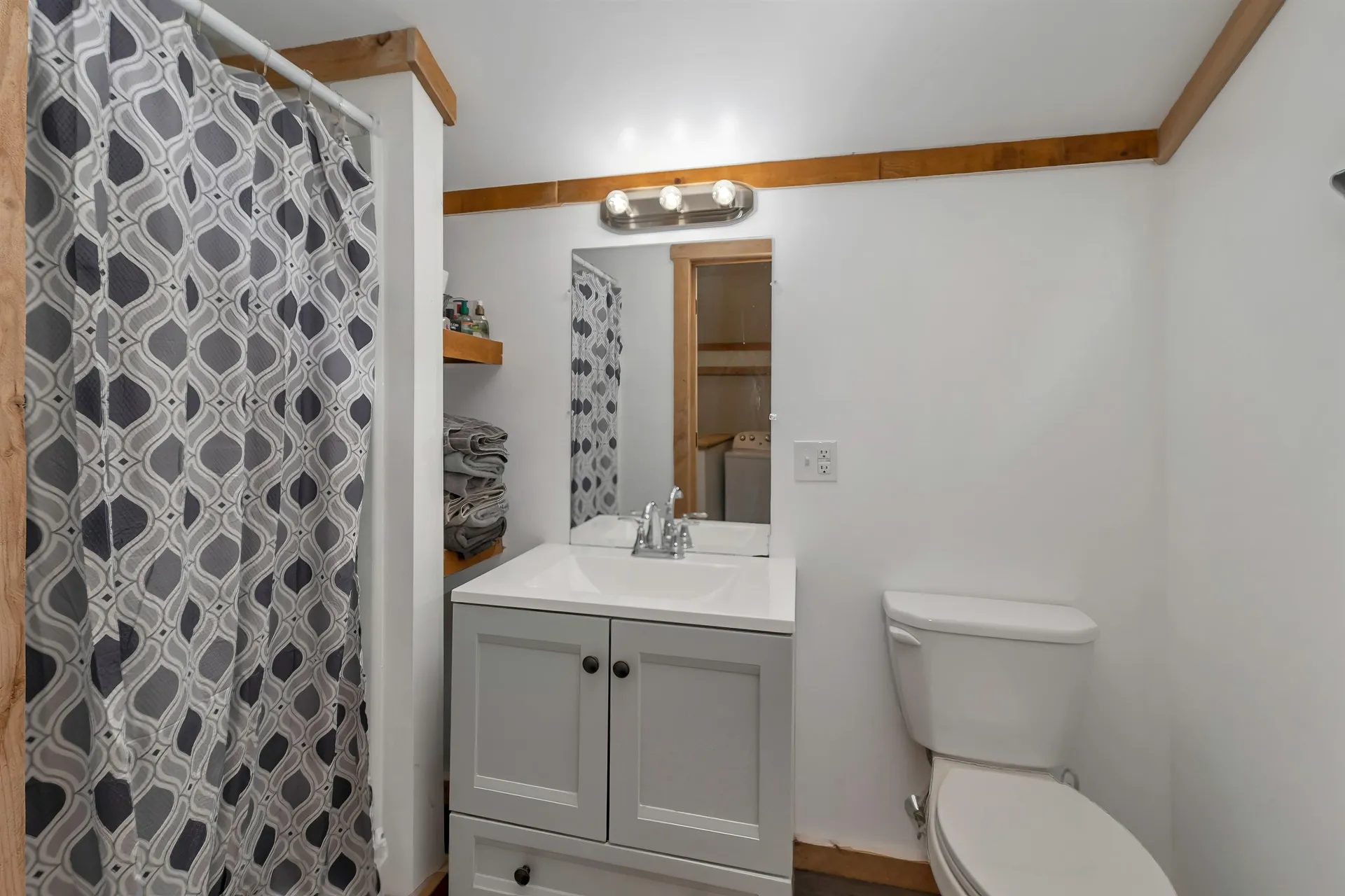 30 Hermit Woods Road Meredith NH 03253