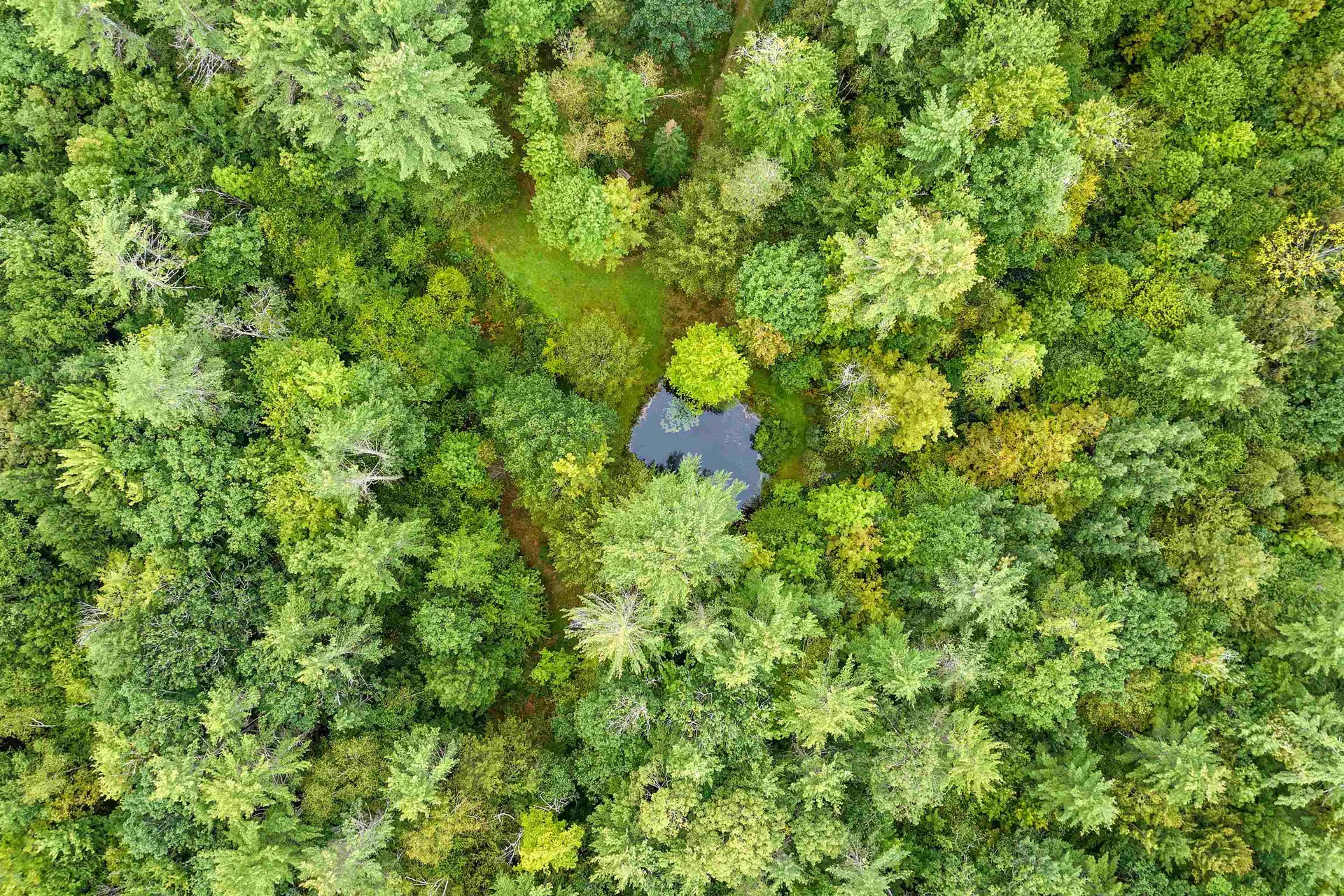 30 Hermit Woods Road Meredith NH 03253