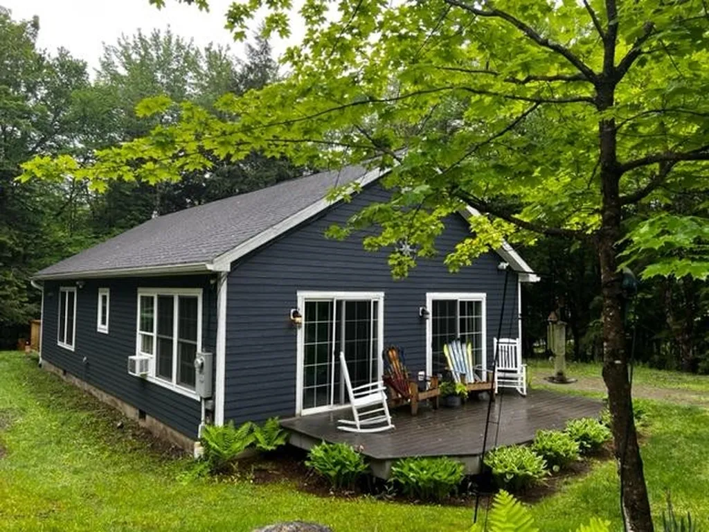 2 Darrah Loop Wilmington VT 05363