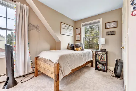 24 Brenda Lane Rochester NH 03867
