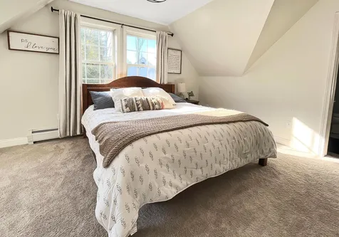 24 Brenda Lane Rochester NH 03867