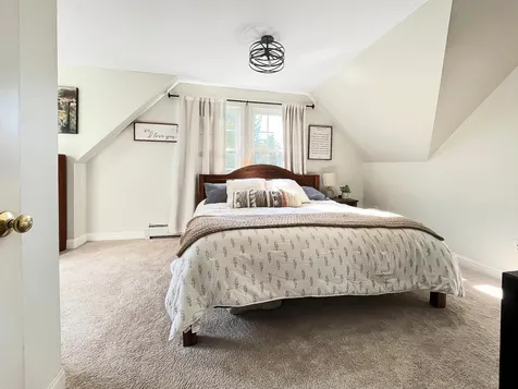 24 Brenda Lane Rochester NH 03867