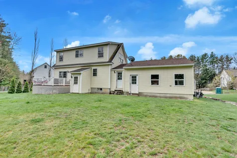 24 Brenda Lane Rochester NH 03867