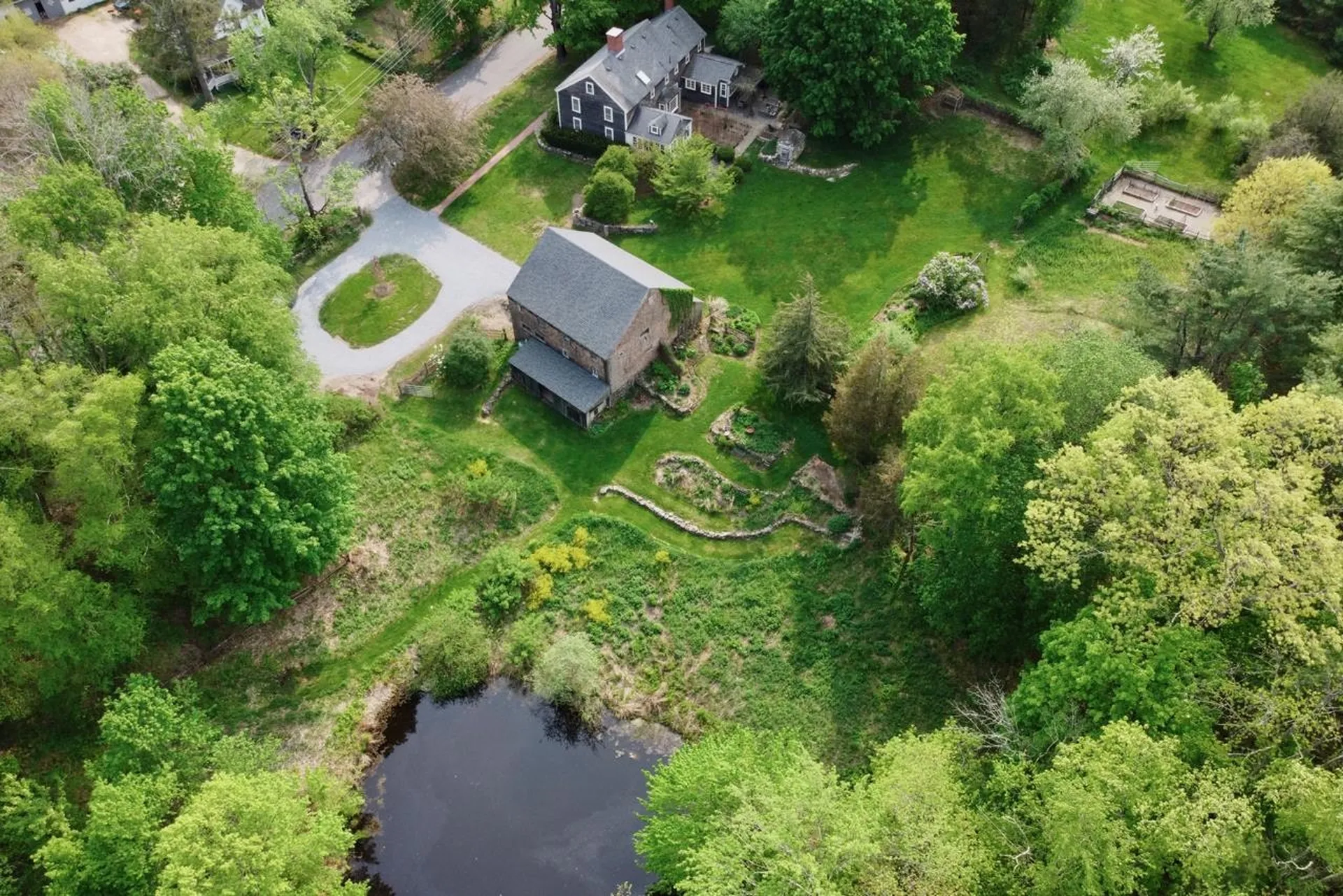 39 Thornell Road Newton NH 03858