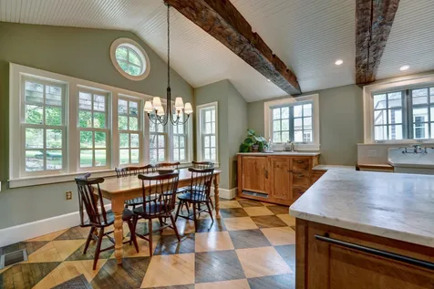 39 Thornell Road Newton NH 03858
