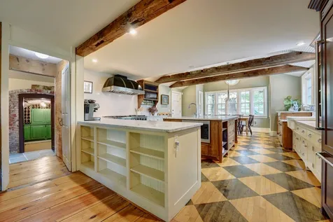 39 Thornell Road Newton NH 03858