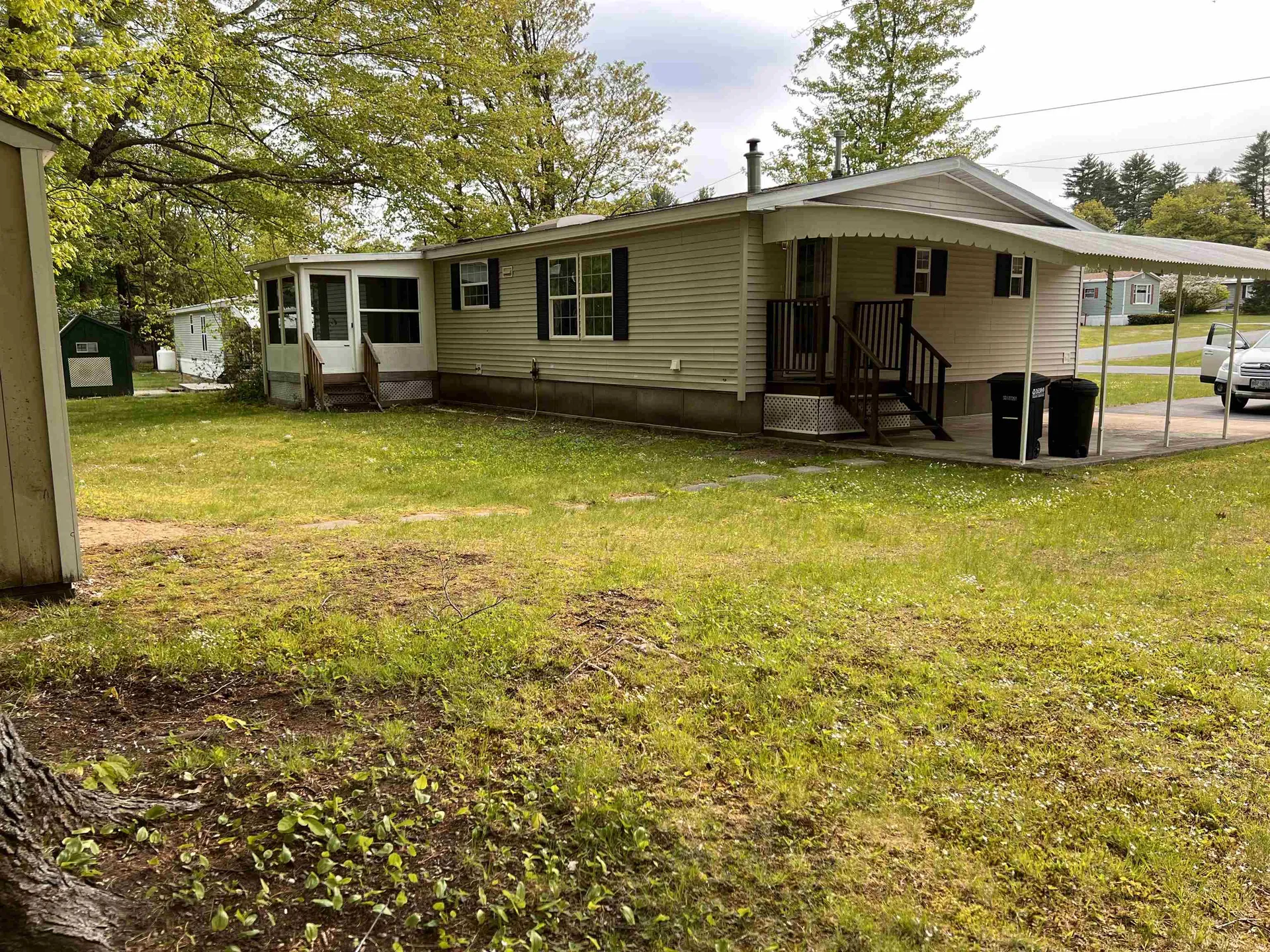 41 Brandon Place Claremont NH 03743