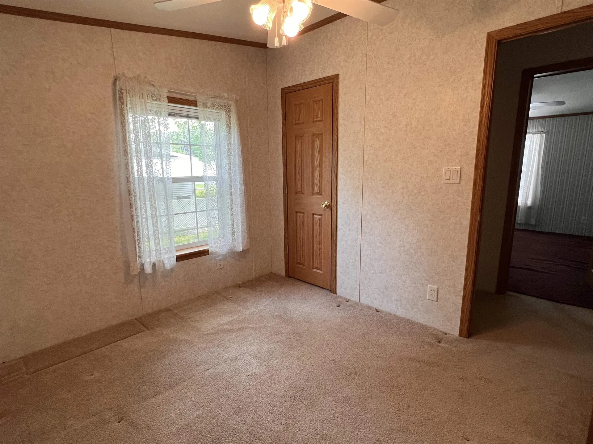 41 Brandon Place Claremont NH 03743