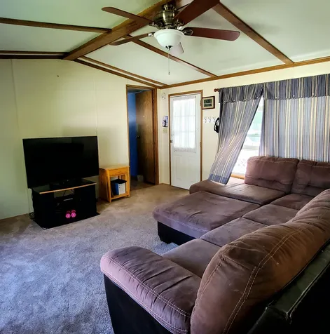 17 Pine Hill Road Tilton NH 03276
