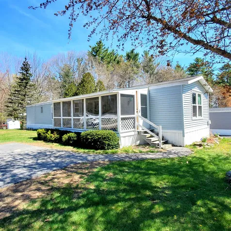 17 Pine Hill Road Tilton NH 03276