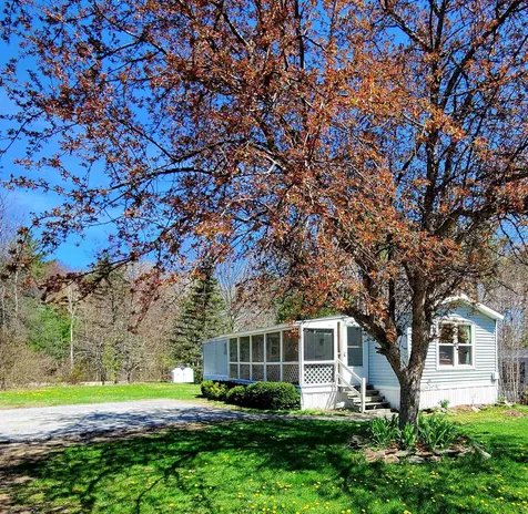 17 Pine Hill Road Tilton NH 03276