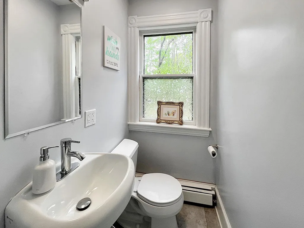 143 North Main Street Lebanon NH 03784