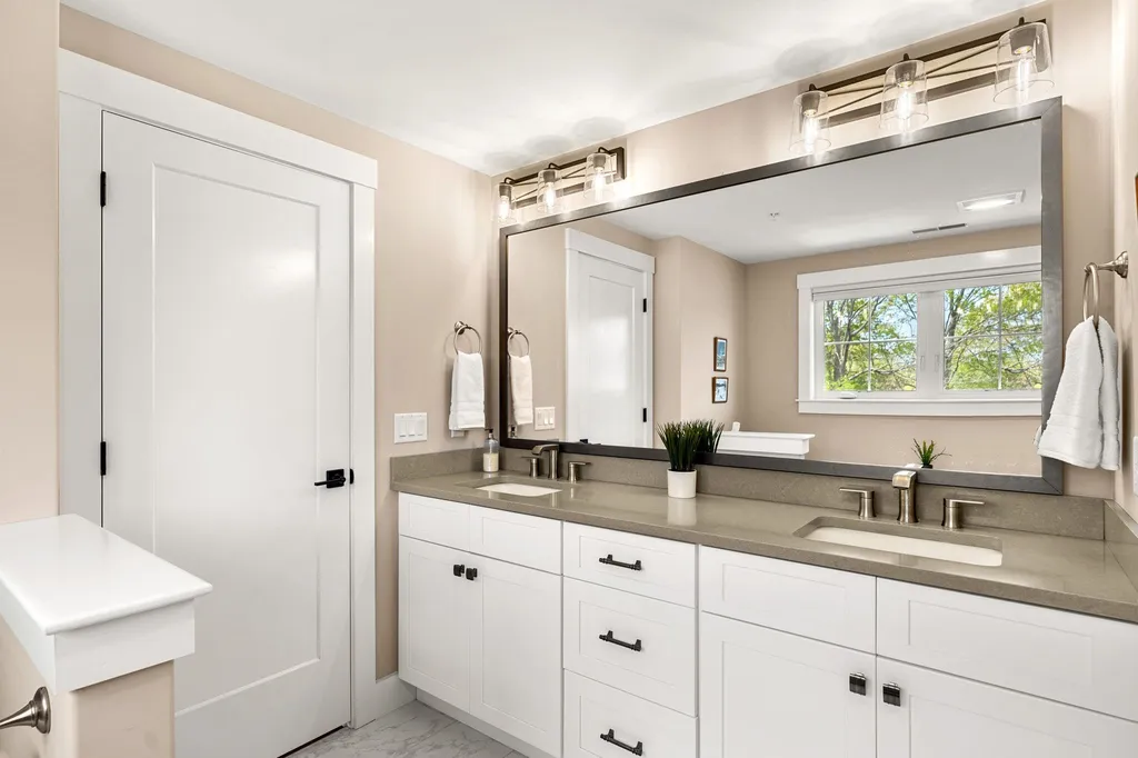 1244 Washington Road Rye NH 03870