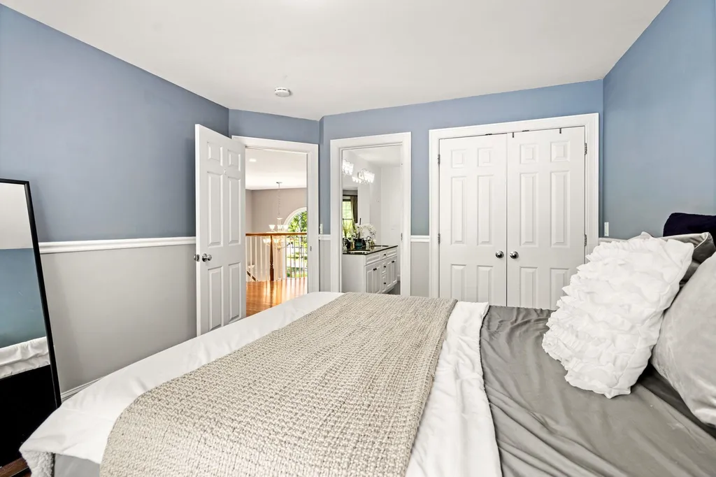 13 Welch Road Londonderry NH 03053