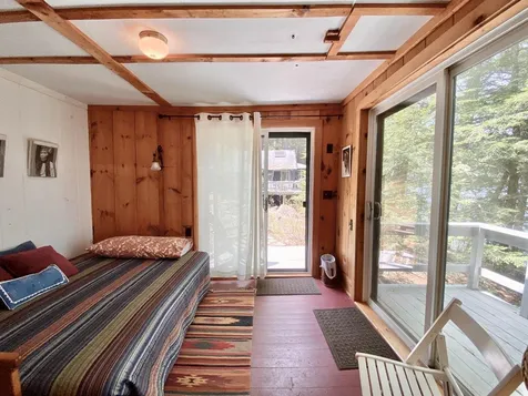 16 Hemlock Way Holderness NH 03245