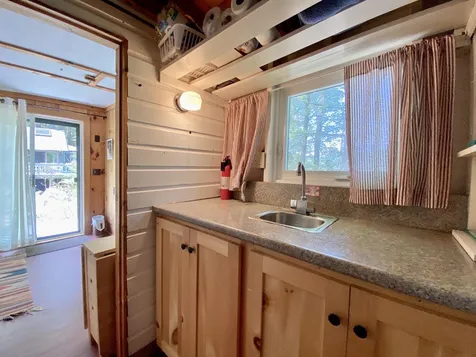 16 Hemlock Way Holderness NH 03245