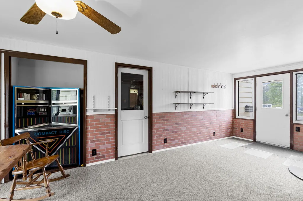 58 Eastern Avenue Rochester NH 03867